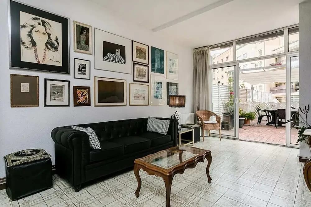 Vintage 3bed/2bath With big Terrace in Eixample - main photo