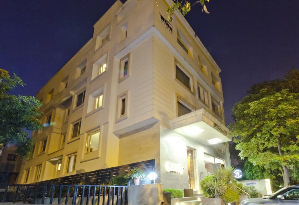 Hotel Saket 27 - main photo