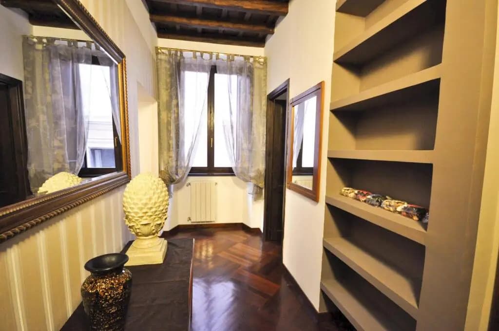 Treasurerome Spanish Steps Family 4BR - photo 15