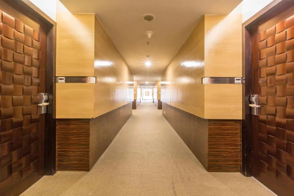 Merlynn Park Hotel - photo 15