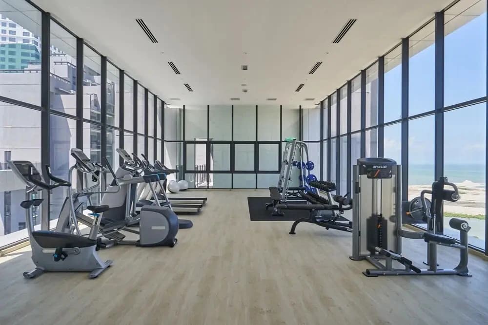 OYO Home 935 Breathtaking Studio Imperio Residence - photo 13