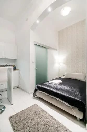 ND 18 Apartments - photo 1