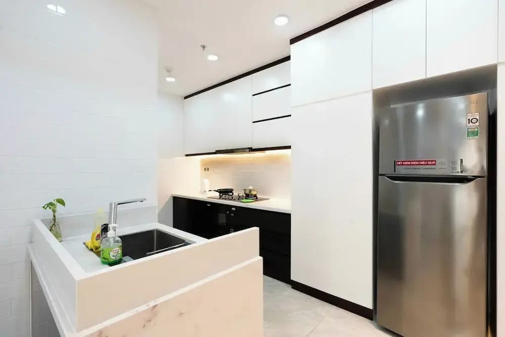 Midtown Citypoint Central Suites - photo 14