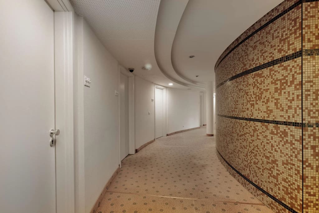 Radisson Hotel Berlin Charlottenburg - photo 16