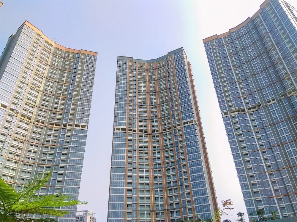 Fully Furnished and Elegant 2BR at Gold Coast Apartment PIK - photo 1