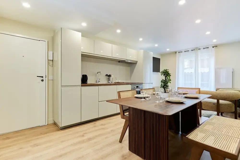 Superb Apartment Center of Paris - photo 11