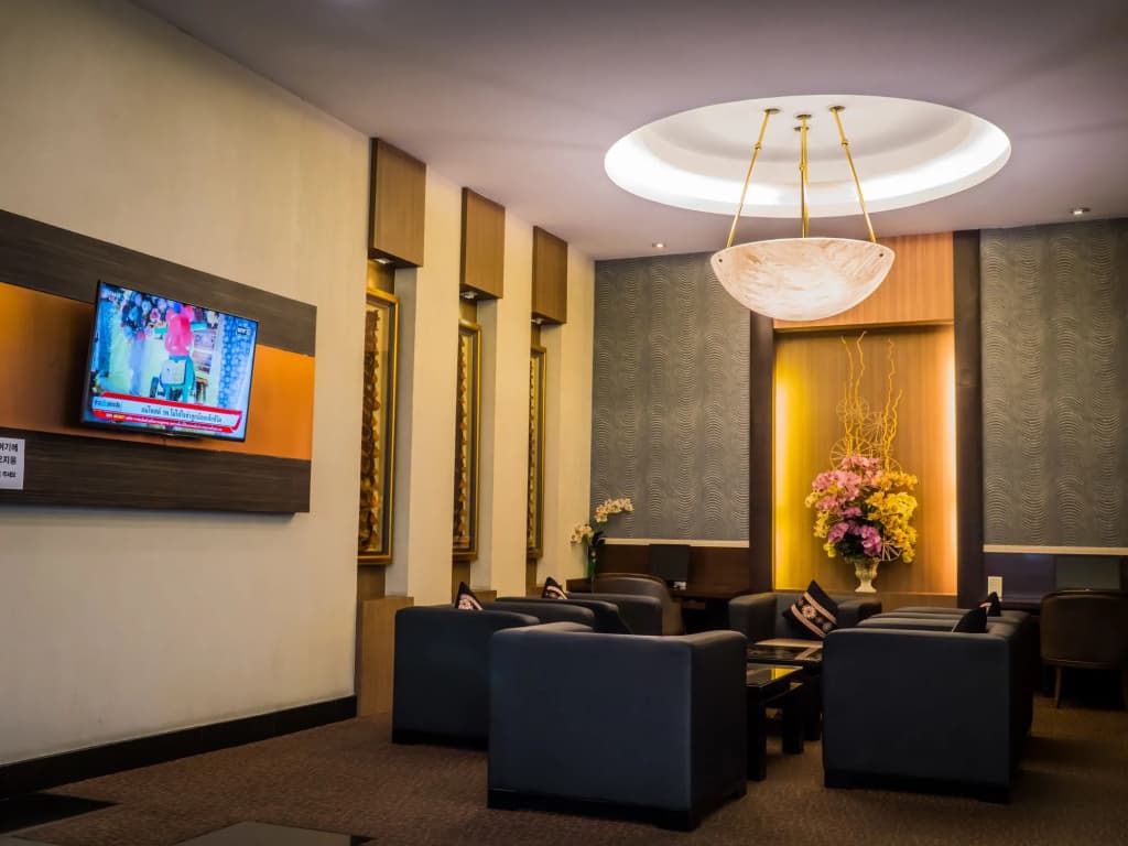 Atrium Boutique Hotel - photo 2