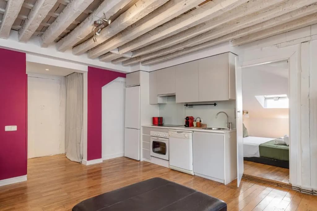 BNBHolder Charming Duplex Attic SOL - photo 12