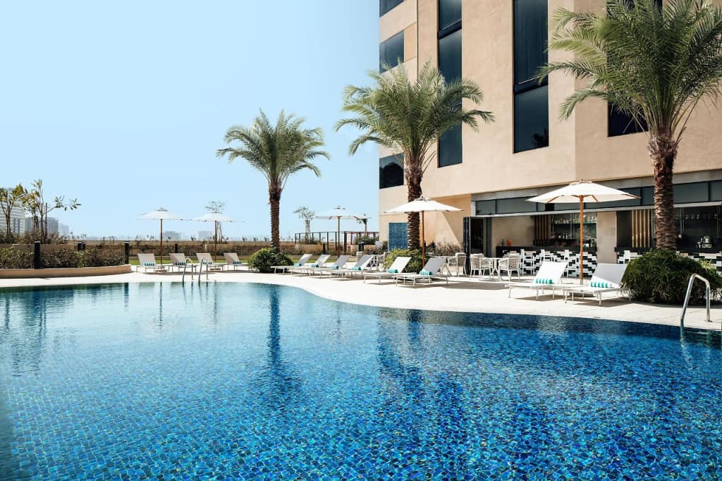 Holiday Inn Hotel & Suites Dubai Science Park by IHG - photo 12