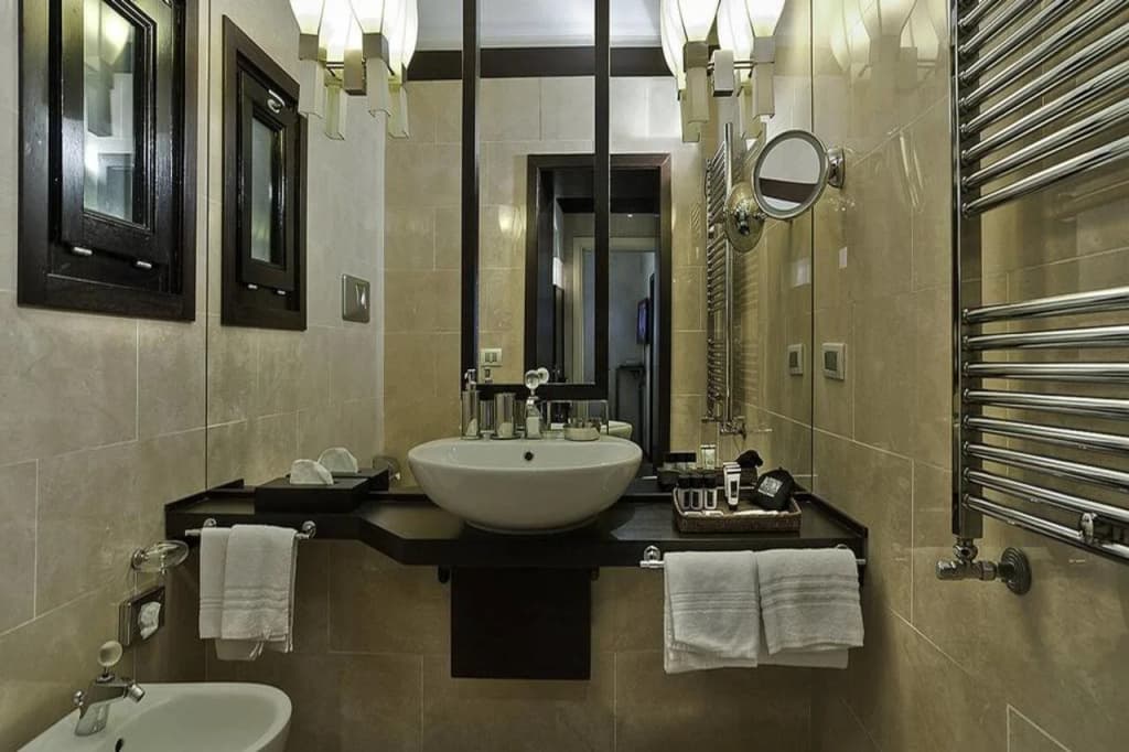 Intown Luxury House - photo 8