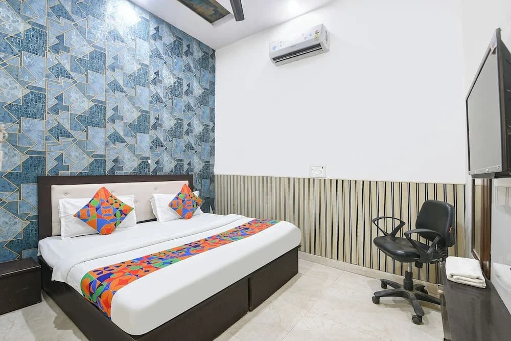 Fabhotel Metro Inn I - photo 4