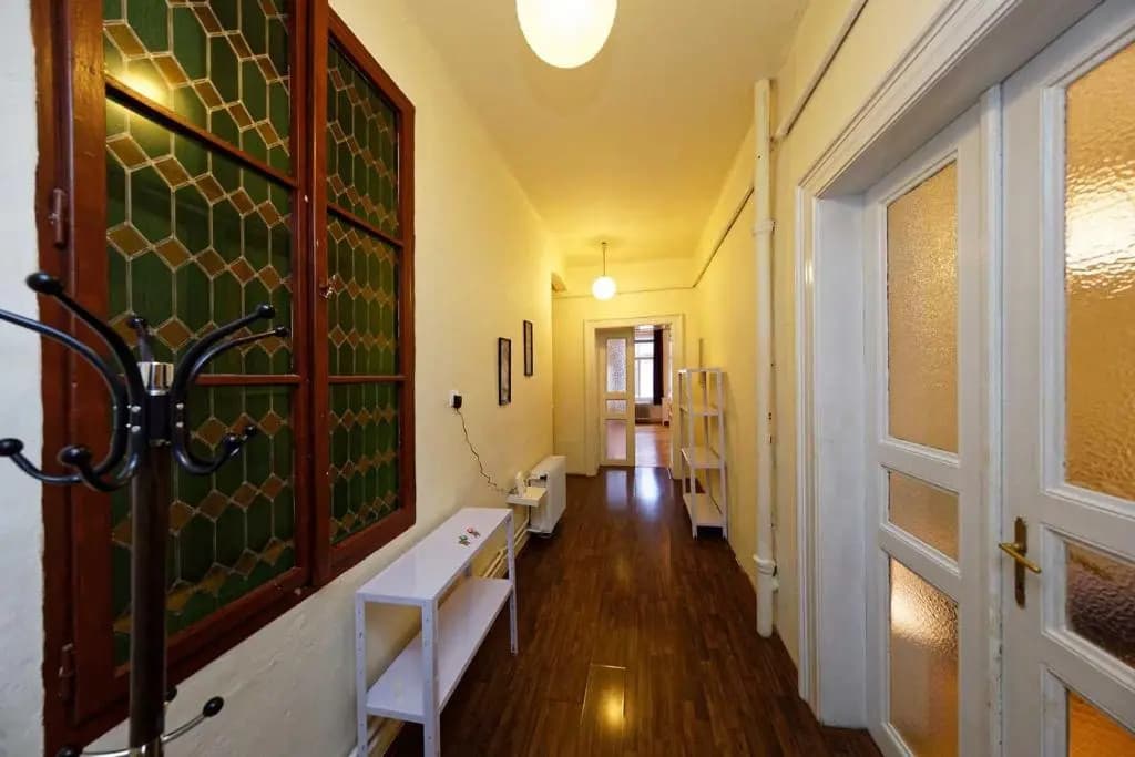 Peter's Tower Apartments - photo 10