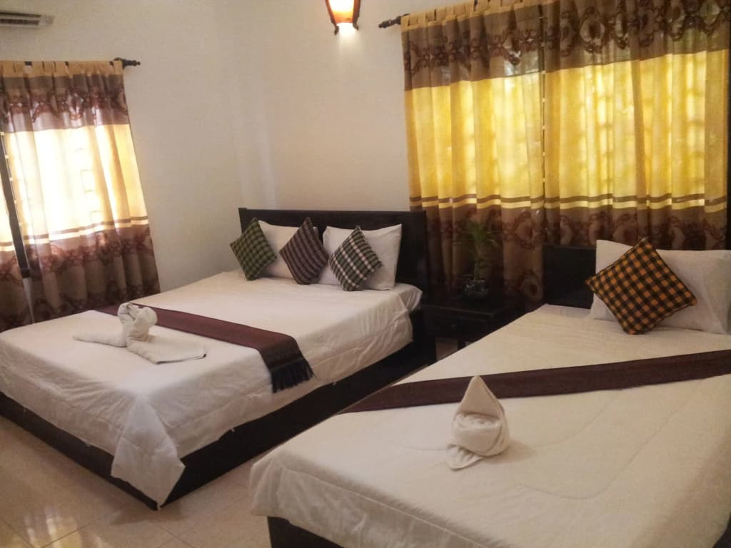 Bou Savy Guesthouse - photo 2