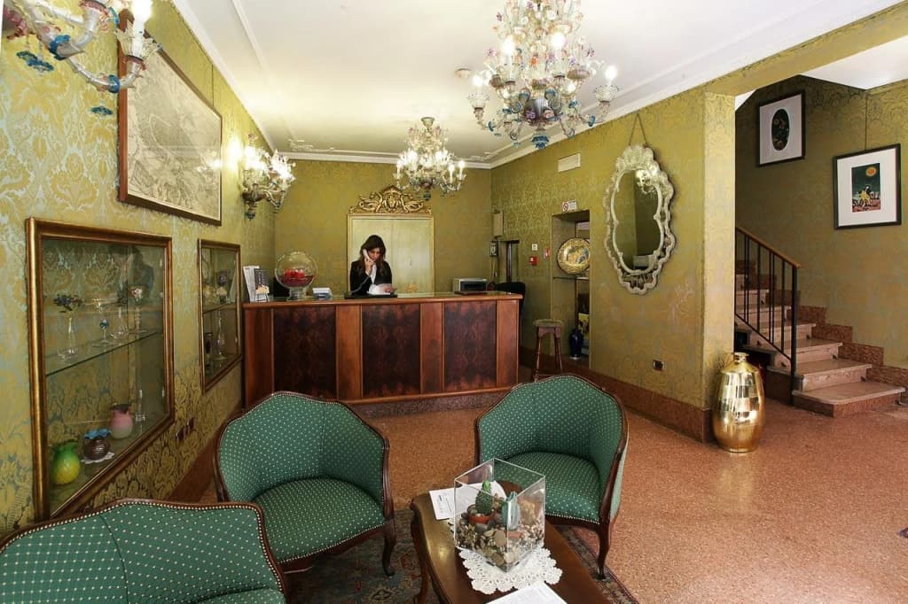 Hotel Ateneo - photo 17