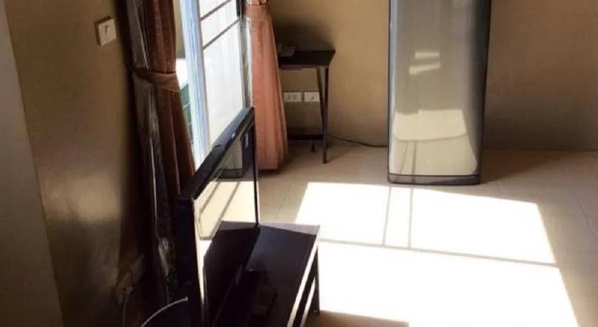 The State Apartment - photo 5