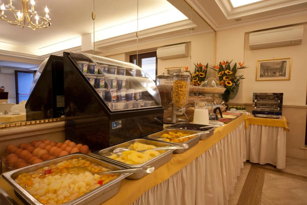 Hotel Galileo - photo 9
