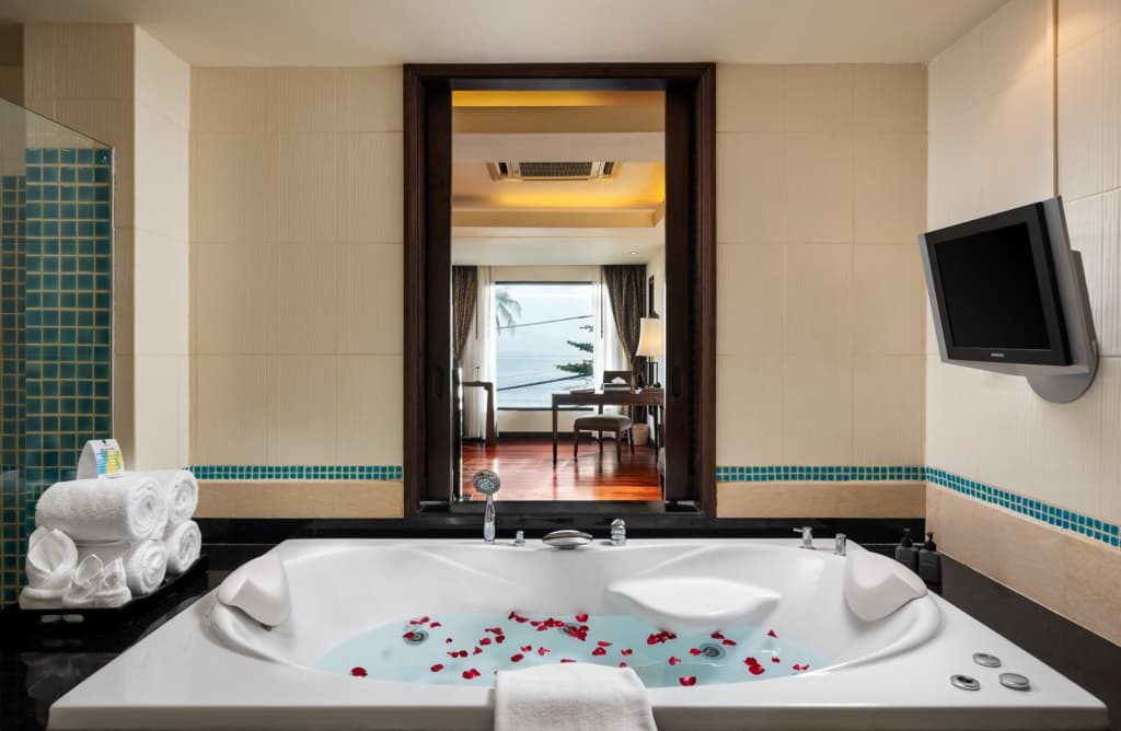 Patong Paragon Resort & Spa - photo 47