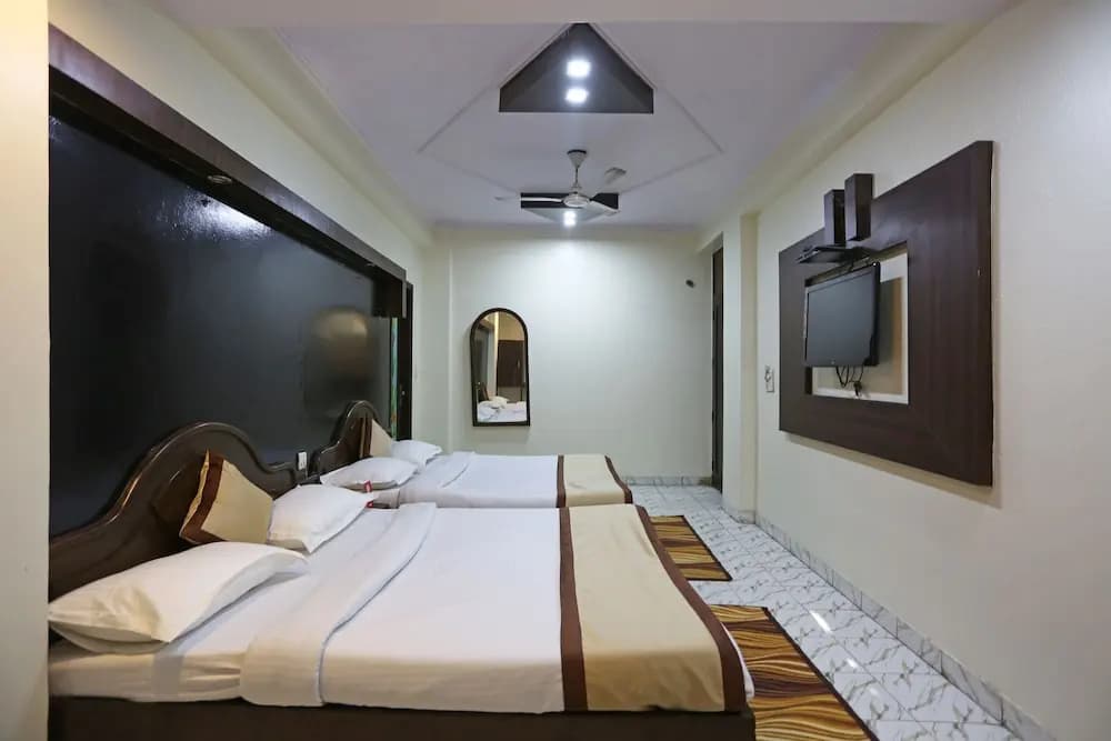 OYO 7634 Hotel Delhi Continental - photo 3