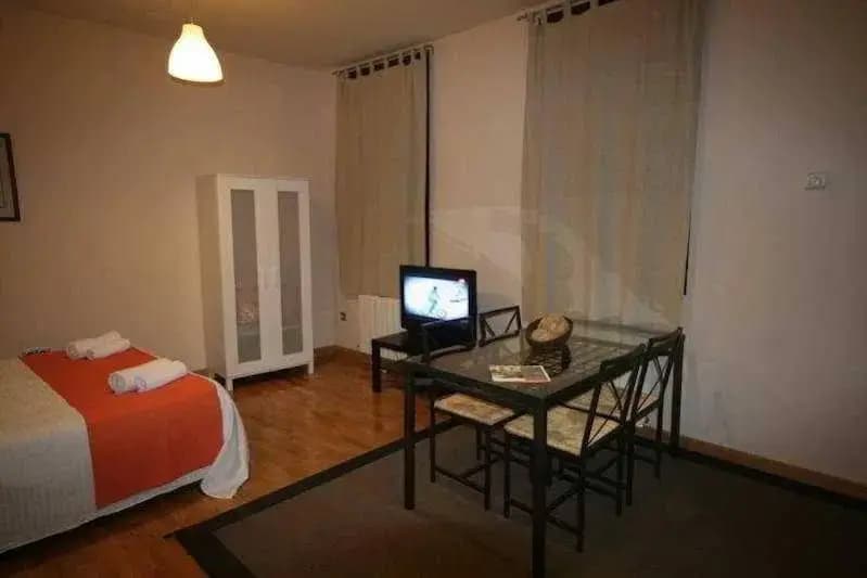 Apartamentos Km1 Lavapies - photo 4