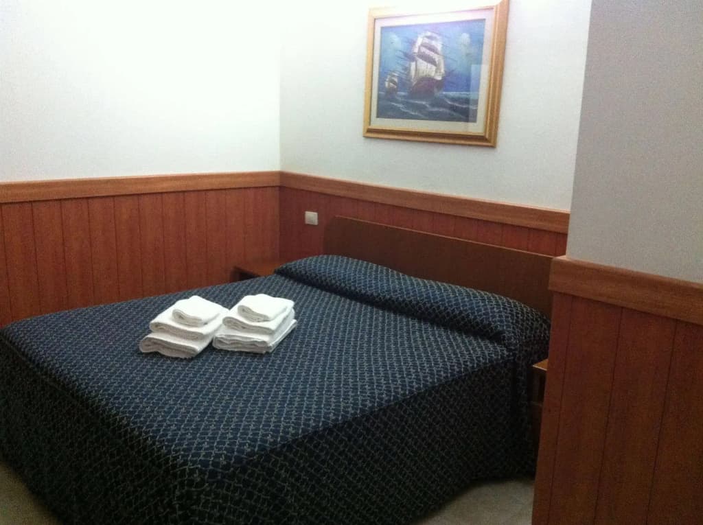 Hotel Aurelia Milano Centrale - photo 6