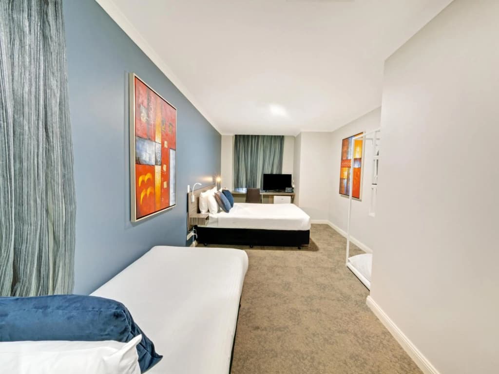 28 Hotel Sydney - photo 3