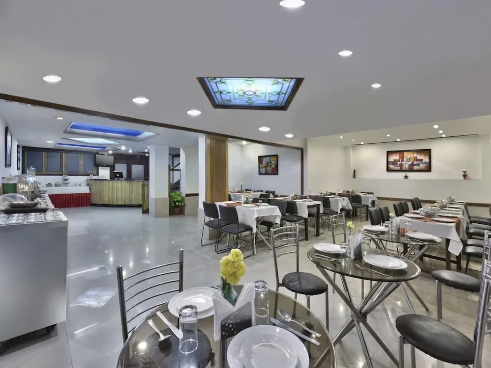 Edition O 30065 Regale Inn - photo 18