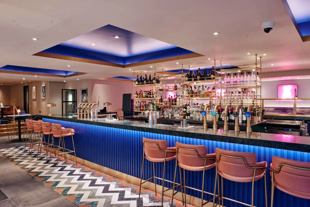 Le Monde Hotel - photo 17