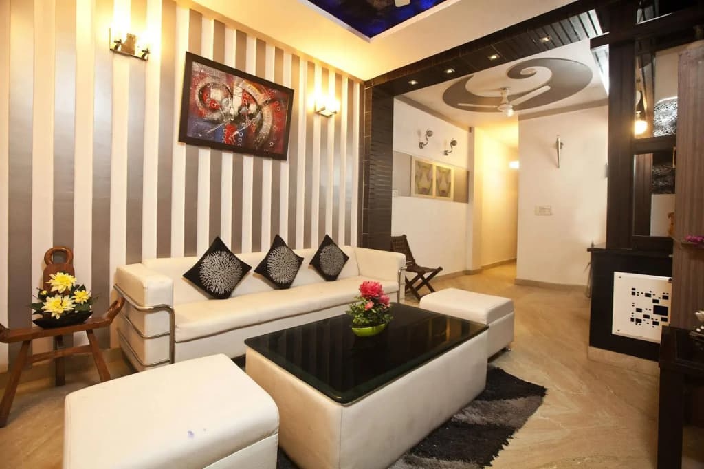 RK Residency Hotel - photo 2