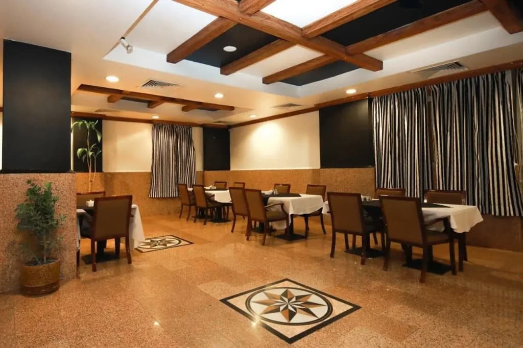 Lavilla Hotel - photo 14
