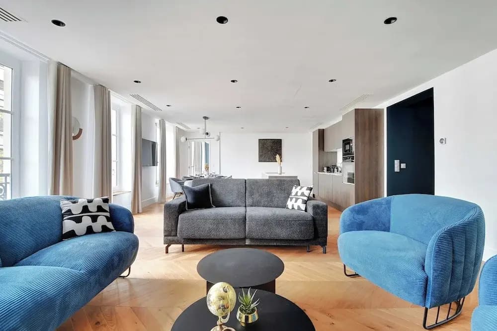 Apartment for 8 People in Madeleine - photo 11