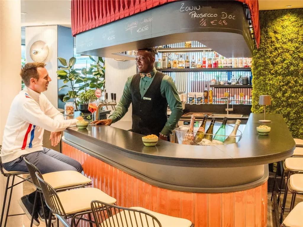 Ibis Styles Wien City - photo 34