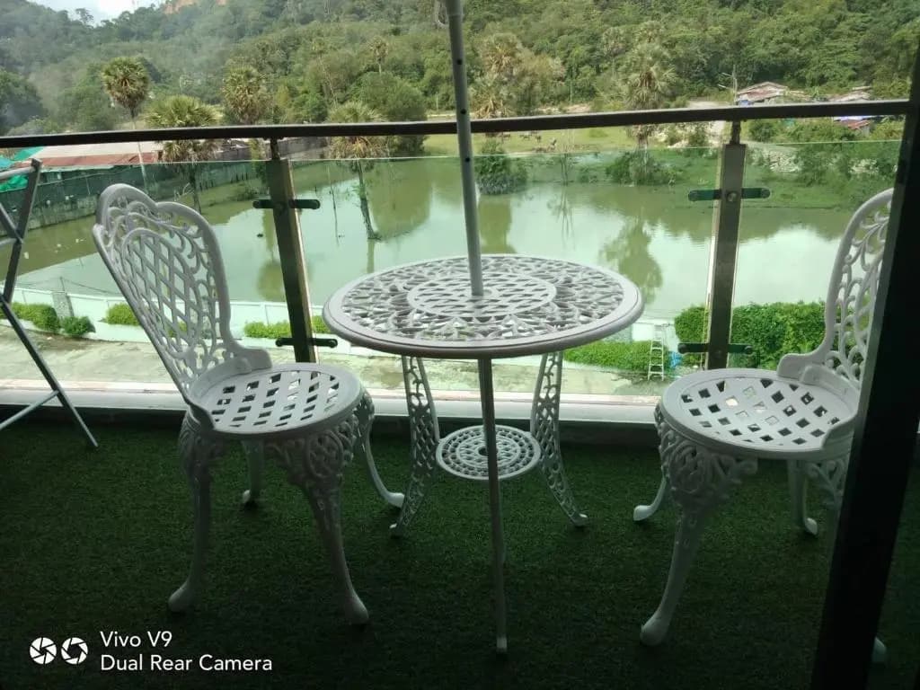 The Naithorn Condo Unit 401 - photo 6