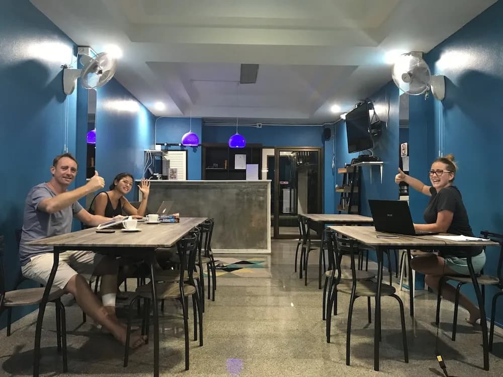 Coasters Hostel and Cafe - photo 18