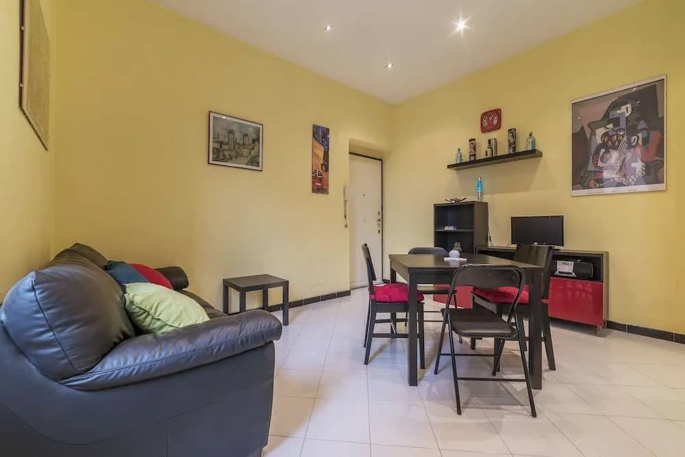 Pigneto Colourful Apartment - photo 8