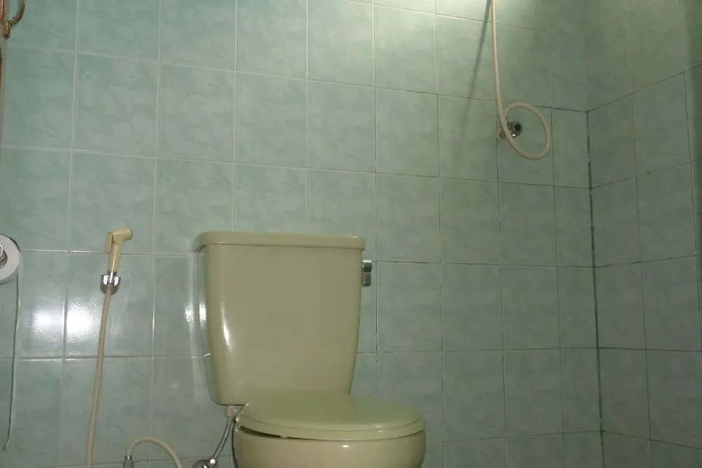 Pondok Santhi Homestay - photo 16