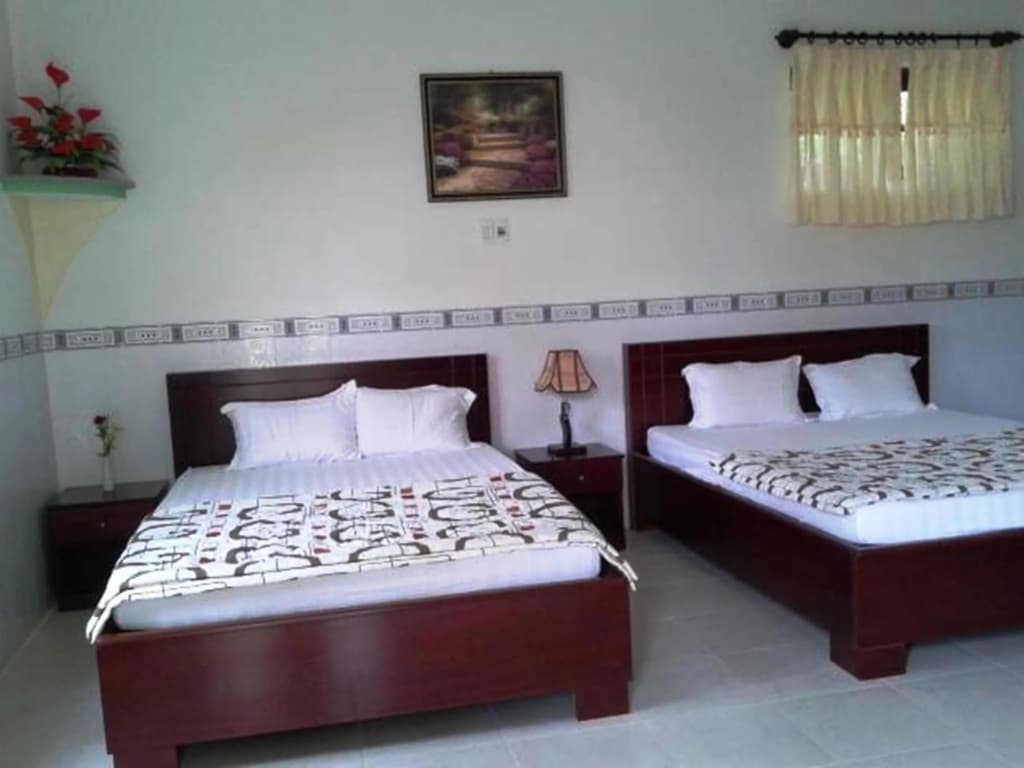 Ha Nga Bungalow - photo 3