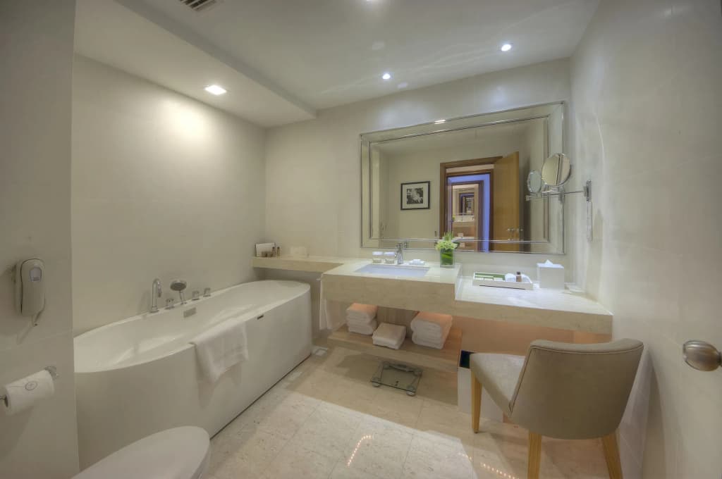 The Chateau Spa & Wellness Resort - photo 8