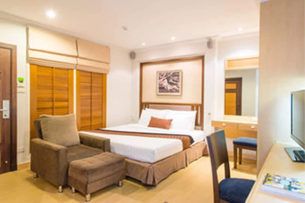 The Key Bangkok Hotel by Compass Hospitality - photo 41