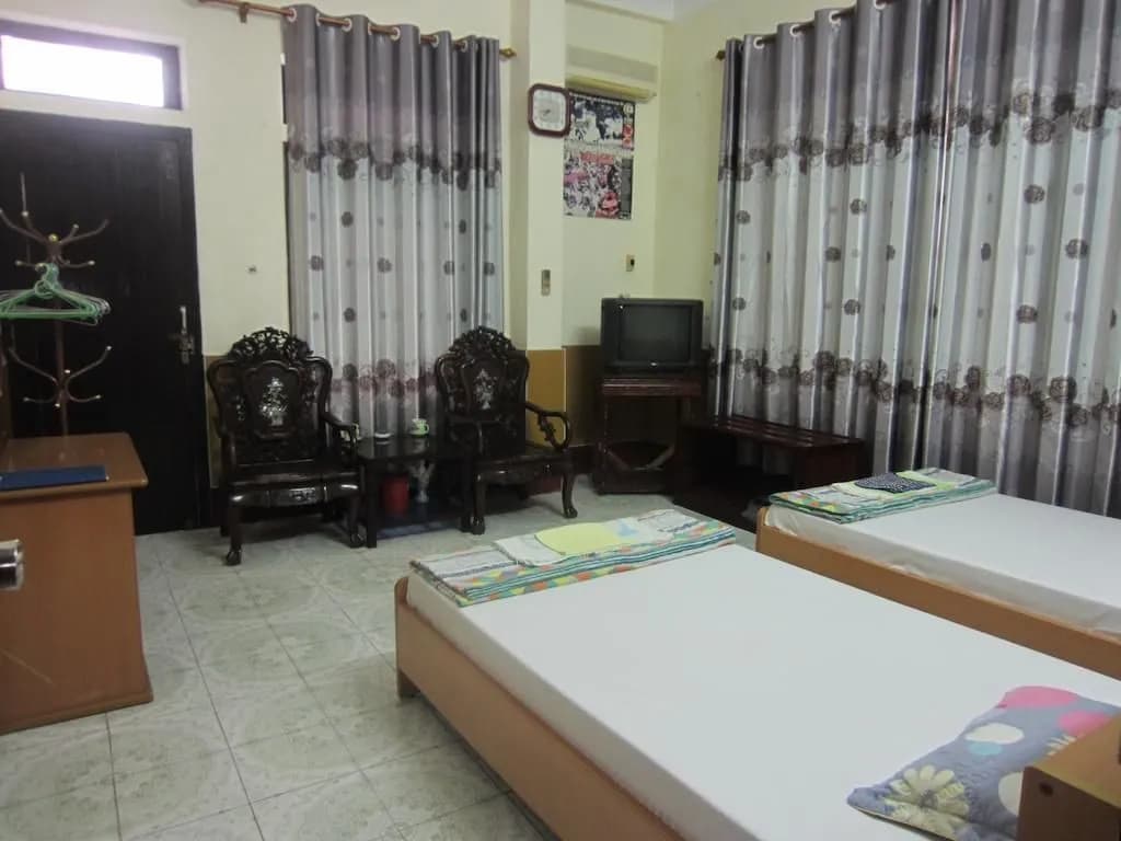 Linh Dan Hotel - photo 16