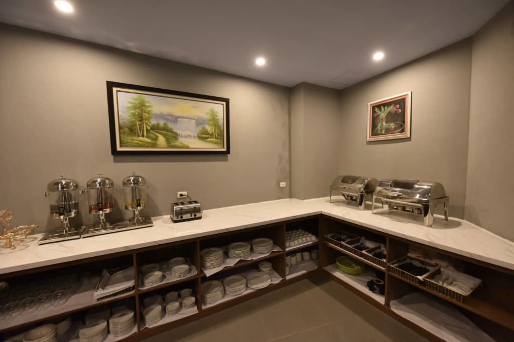 Ibiz City Hostel - photo 16