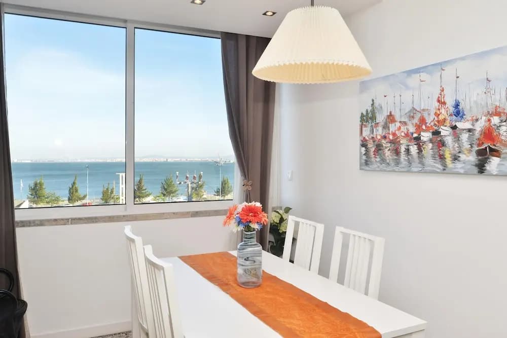 Tejo Blue & Bright Apartment - photo 13