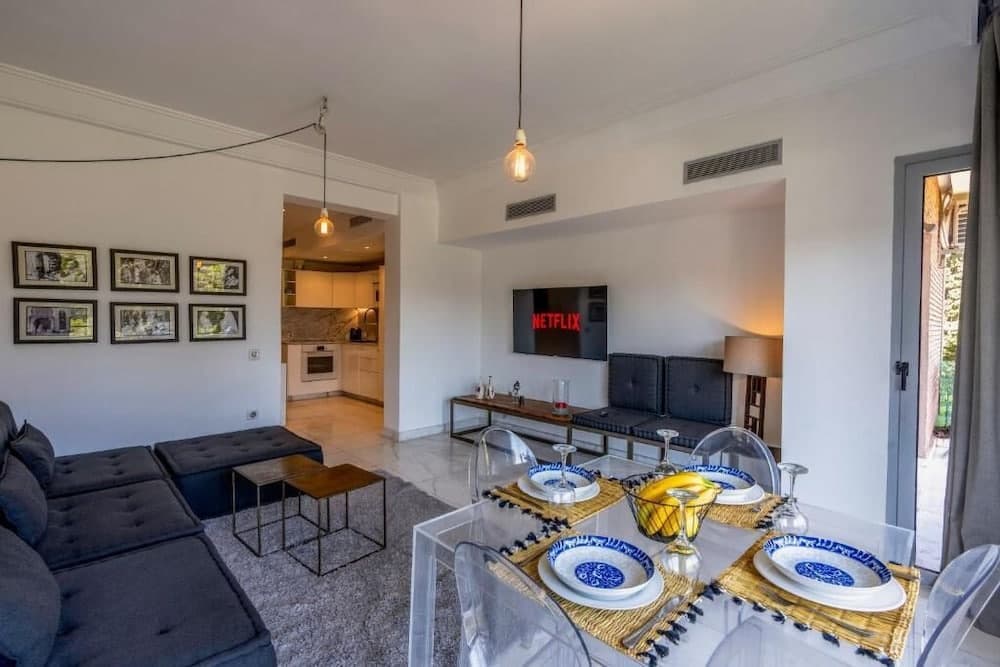Hivernage Luxury 2BR  Parking - photo 14