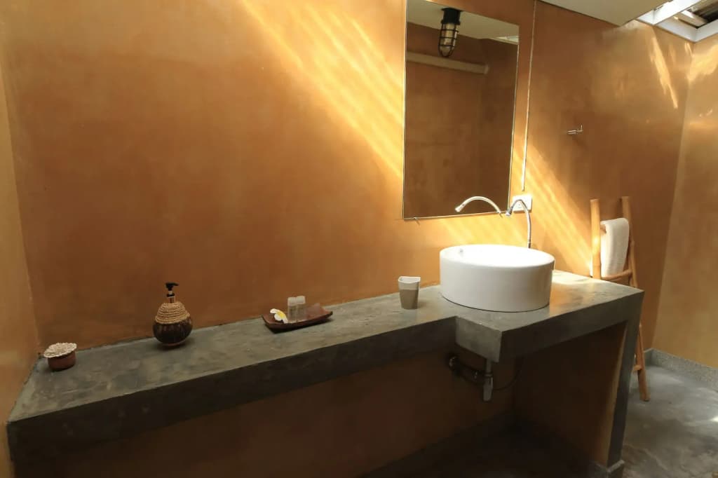 The White Cottage - photo 17