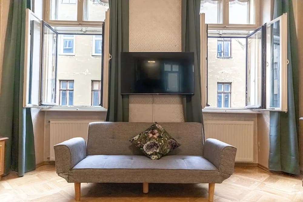Spacious 4BR Apt Long Stay Friendly - photo 4