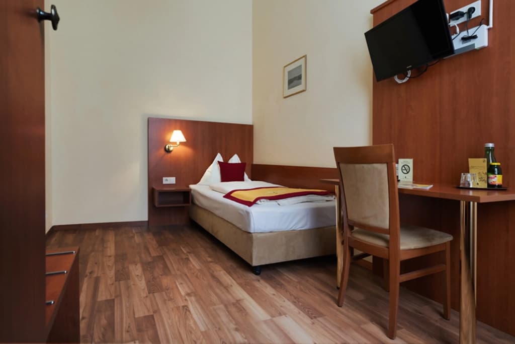 Hotel Mozart - photo 38