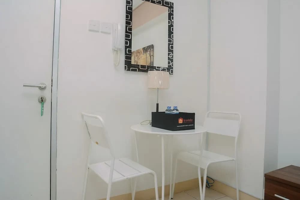 Good and Comfy Studio Room at Green Bay Pluit Apartment - photo 8