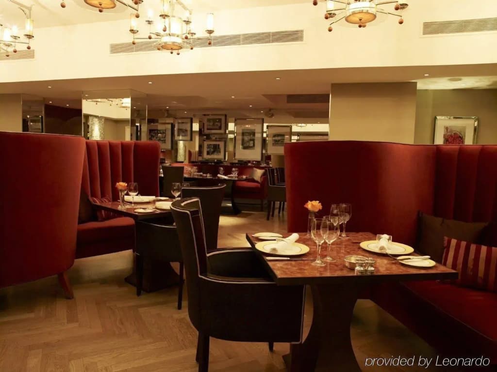 The Athenaeum Hotel & Residences - photo 21