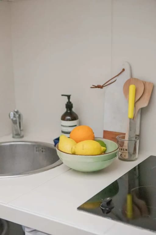 Cozy, Well-equipped Studio in Montmartre for 2! - photo 12