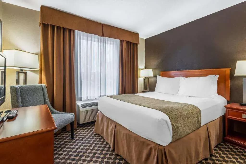 Gem Strathmore Hotel - photo 44