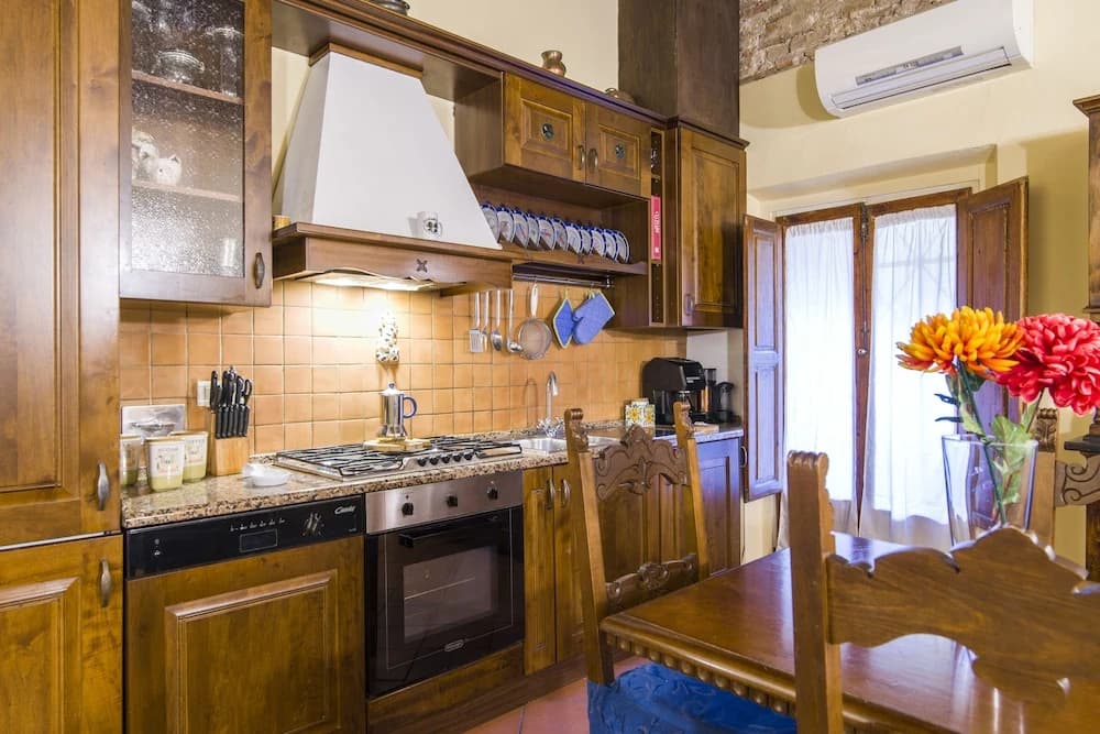 Romantic and Charming Apartments - photo 21
